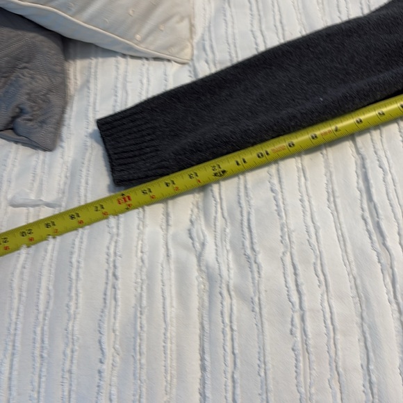 Cabi Snug Cardigan style 4285 - small - Picture 6 of 11